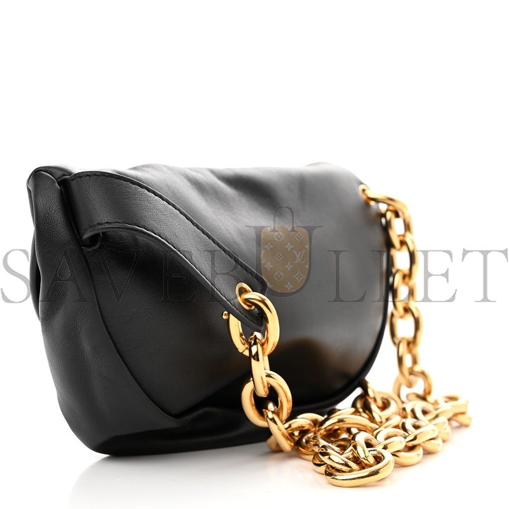 BOTTEGA VENETA NAPPA THE BELT CHAIN POUCH BLACK (23*15*5cm) BOTTEGA VENETA NAPPA THE BELT CHAIN POUCH BLACK (23*15*5cm)
